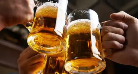 鲜啤是原浆啤酒吗 生啤鲜啤原浆精酿区别在哪-小麦知识